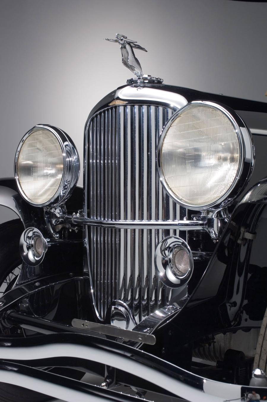  Duesenberg J444/2456 Tourster LWB by Derham 1931 года  (фото 6 из 34)